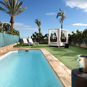 https://villas-geranios-suites-spa.in-canary-islands.com